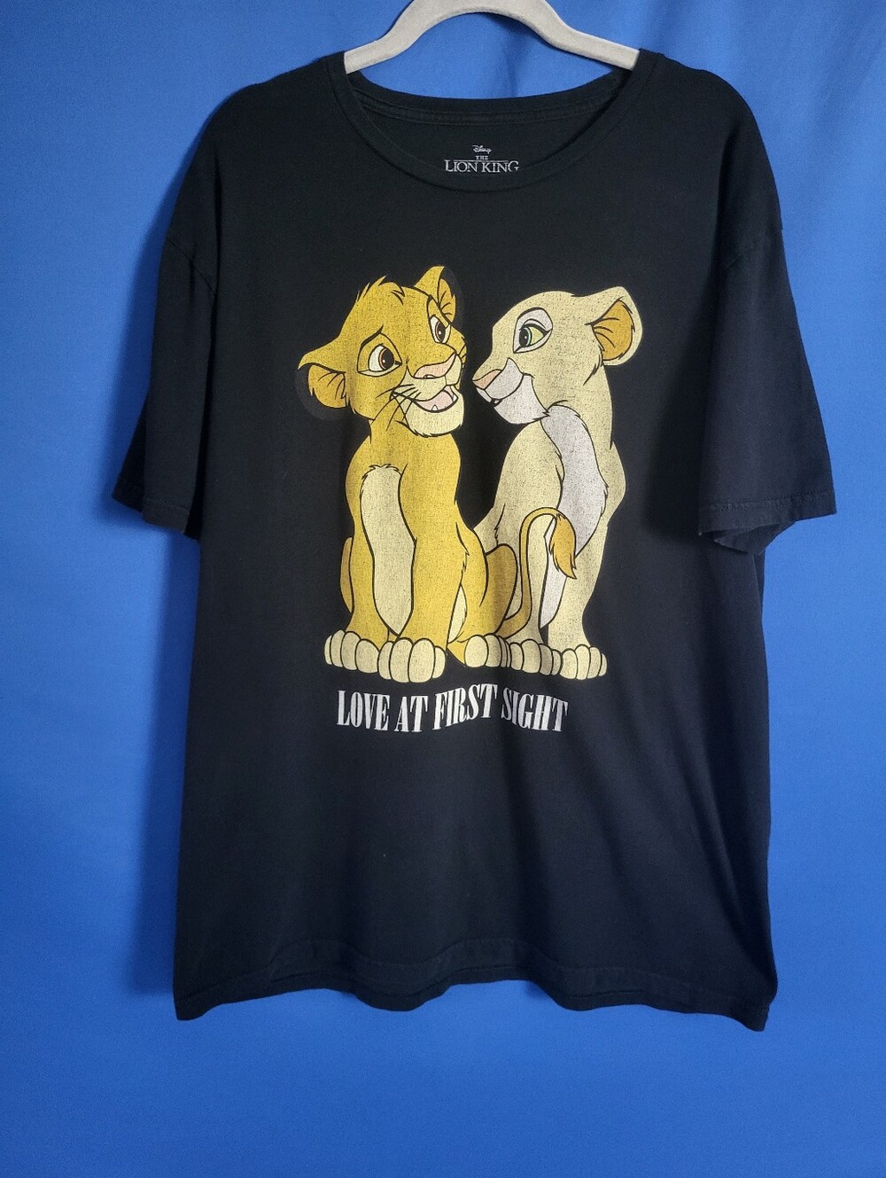 Lion King Medium Oversize 21" T-Shirt Cotton Disney Love At First Sight